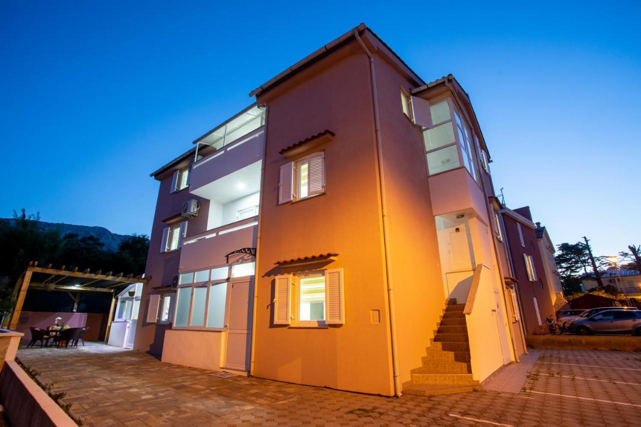 Apartments La Natalli Baska  Bagian luar foto